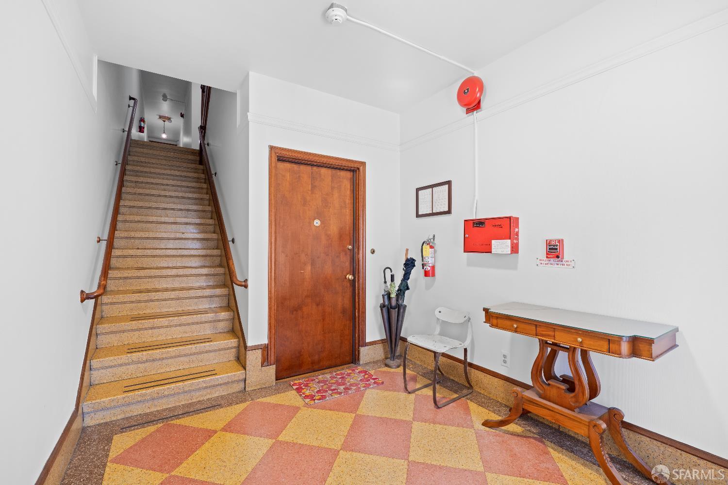 Detail Gallery Image 4 of 37 For 59 Collingwood St, San Francisco,  CA 94114 - – Beds | – Baths