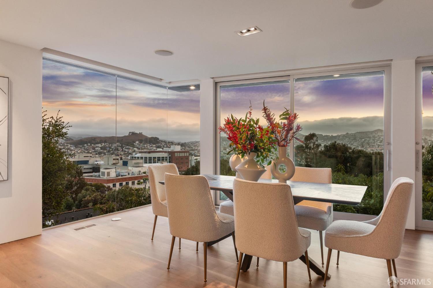 Detail Gallery Image 41 of 45 For 918 Kansas St, San Francisco,  CA 94107 - 5 Beds | 3/1 Baths