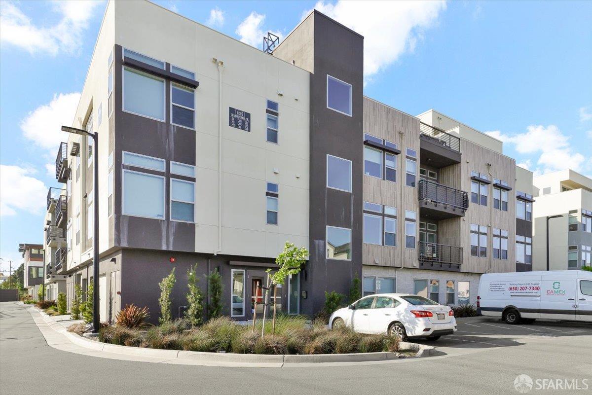 Detail Gallery Image 43 of 59 For 210 Waters Park Cir #204,  San Mateo,  CA 94403 - 3 Beds | 2 Baths