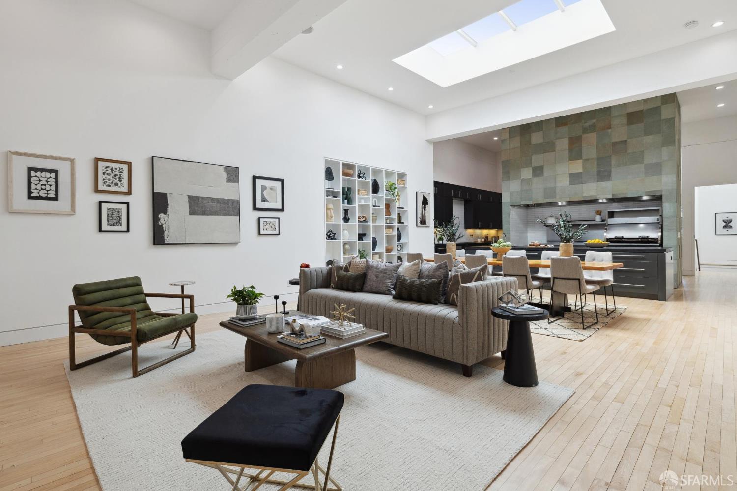 Detail Gallery Image 24 of 80 For 2232 Bush St, San Francisco,  CA 94115 - 3 Beds | 3/1 Baths
