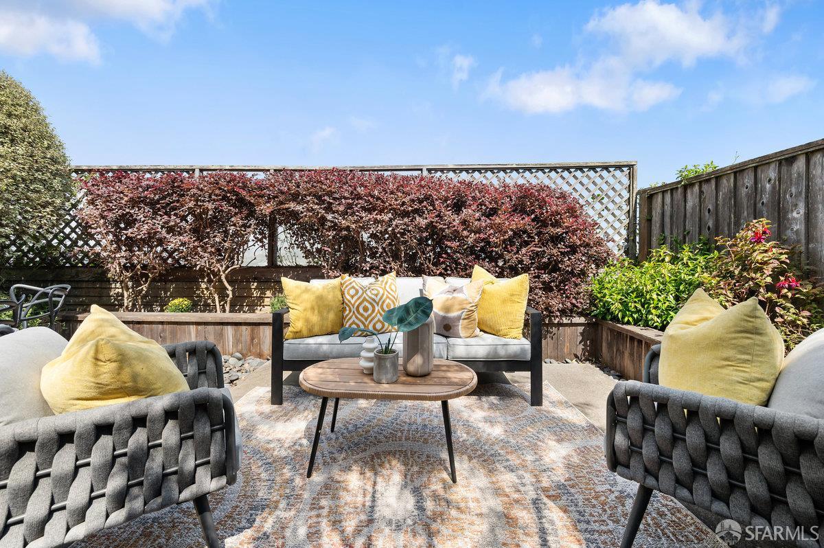 Detail Gallery Image 42 of 50 For 200 Bayview Cir, San Francisco,  CA 94124 - 3 Beds | 2/1 Baths