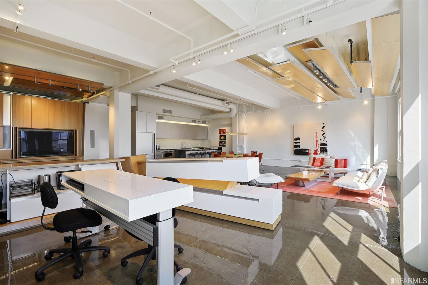 Photo #14: 425073743 Listing: Photo #14