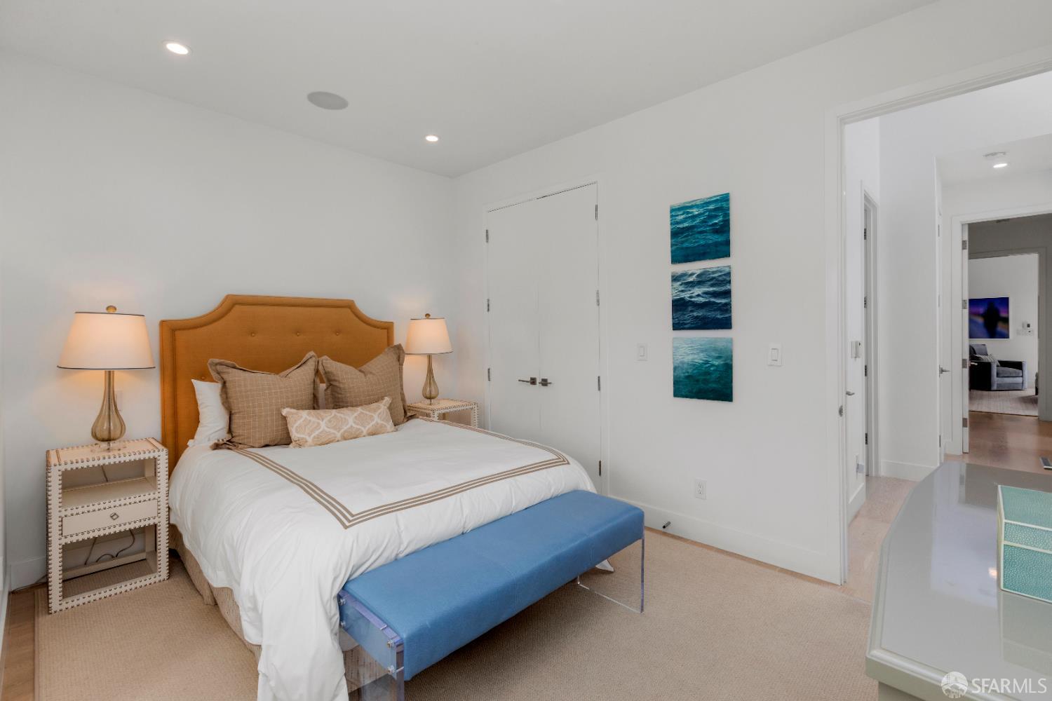 Detail Gallery Image 32 of 79 For 2215 California St, San Francisco,  CA 94115 - 5 Beds | 4/2 Baths