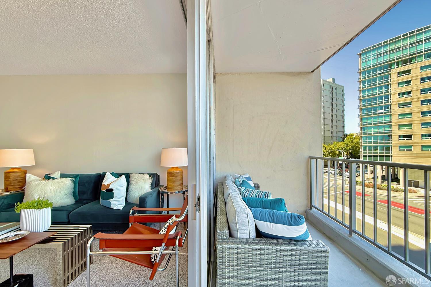 Detail Gallery Image 13 of 55 For 1200 Gough St 2b,  San Francisco,  CA 94109 - 0 Beds | 1 Baths