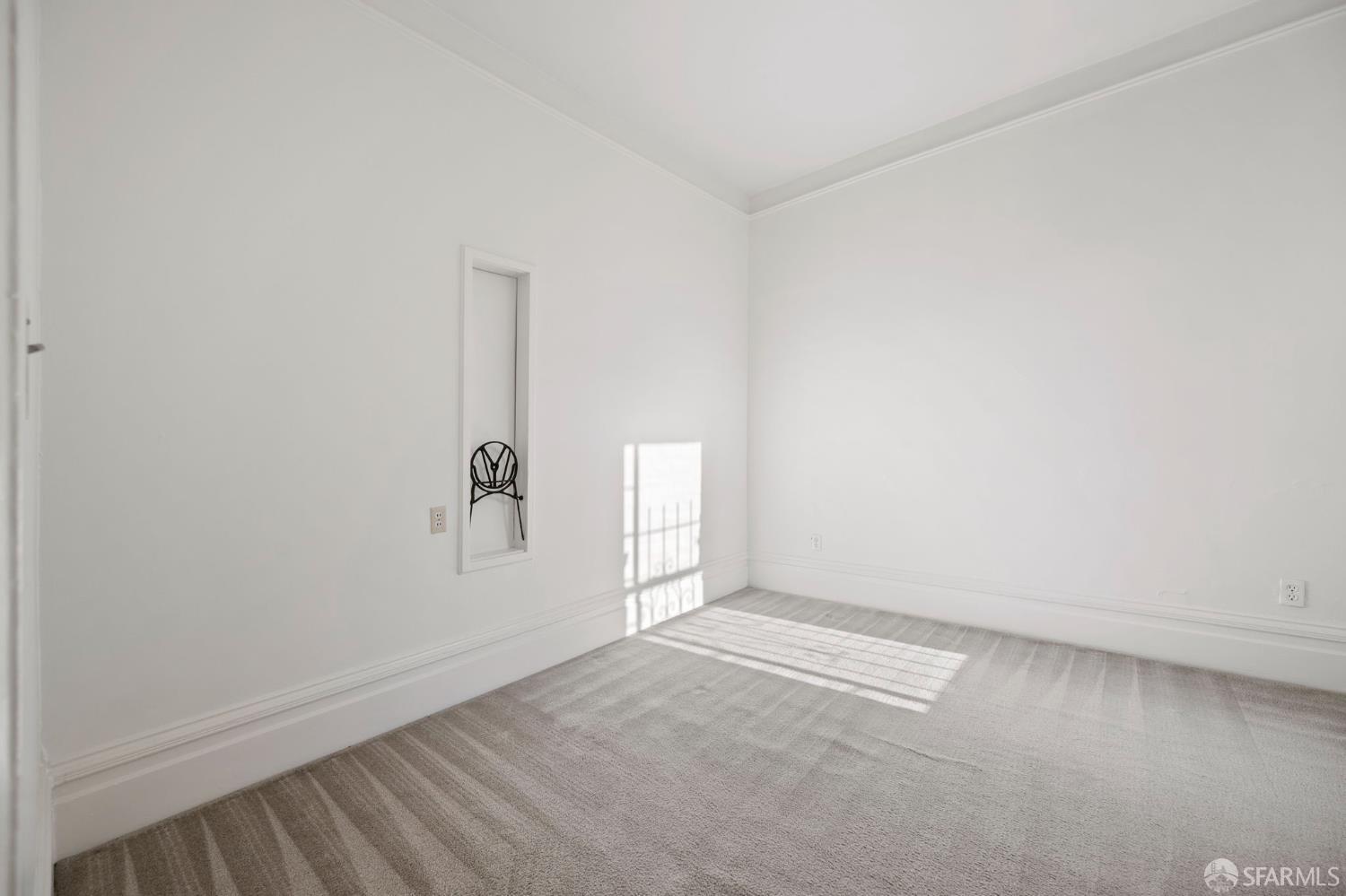 Detail Gallery Image 11 of 46 For 233 Central Ave, San Francisco,  CA 94117 - – Beds | – Baths