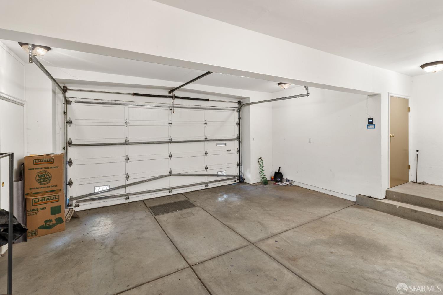 Detail Gallery Image 49 of 58 For 2341 Leavenworth St, San Francisco,  CA 94133 - 4 Beds | 4 Baths