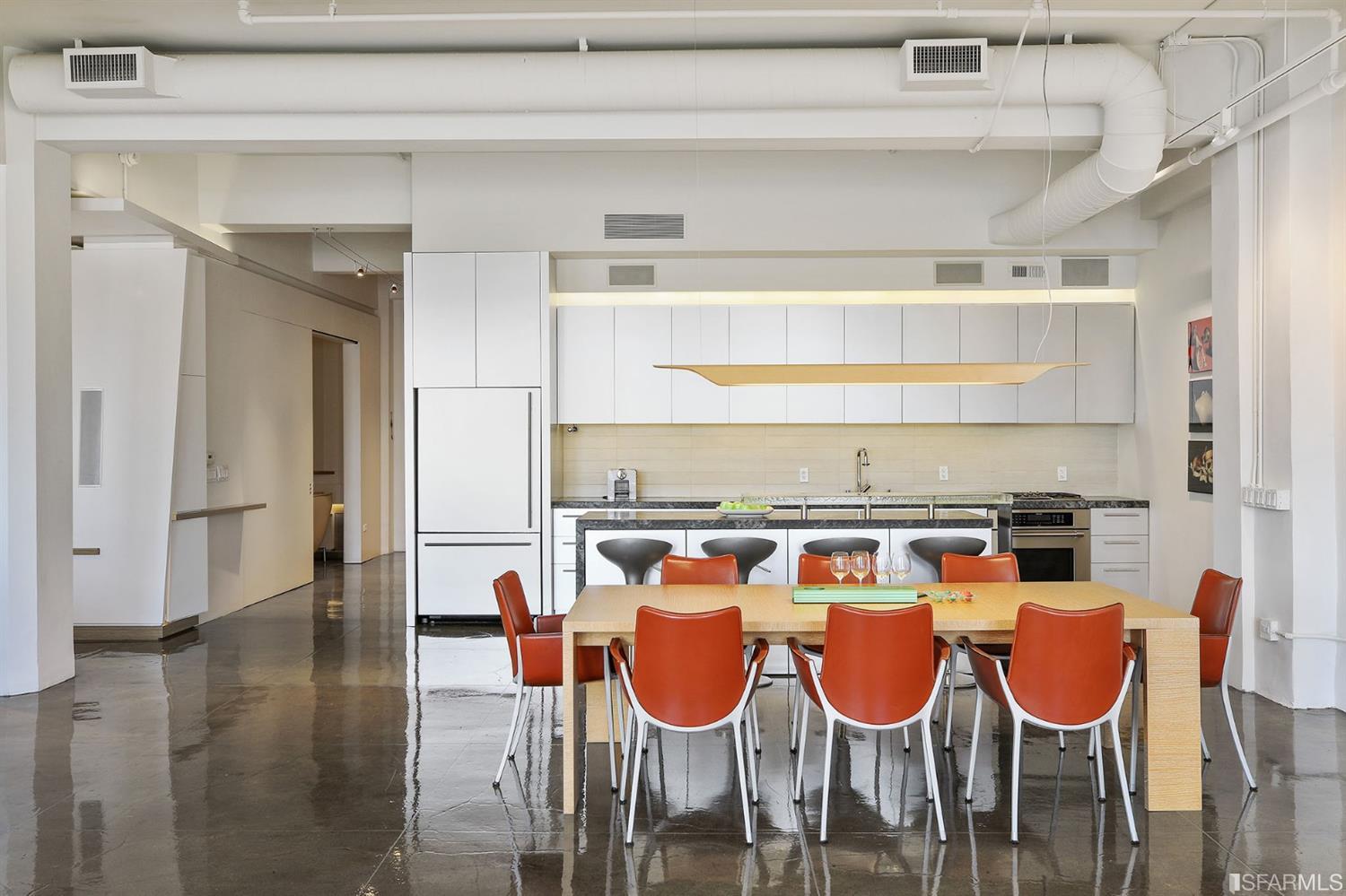 Photo #5: 425073743 Listing 