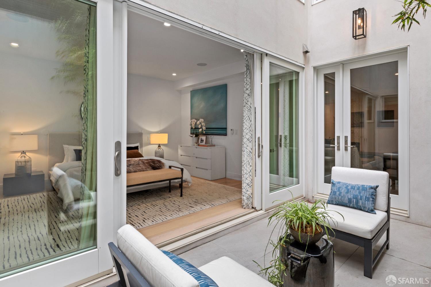 Detail Gallery Image 68 of 79 For 2215 California St, San Francisco,  CA 94115 - 5 Beds | 4/2 Baths