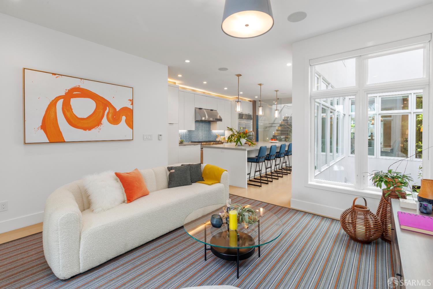 Detail Gallery Image 19 of 79 For 2215 California St, San Francisco,  CA 94115 - 5 Beds | 4/2 Baths