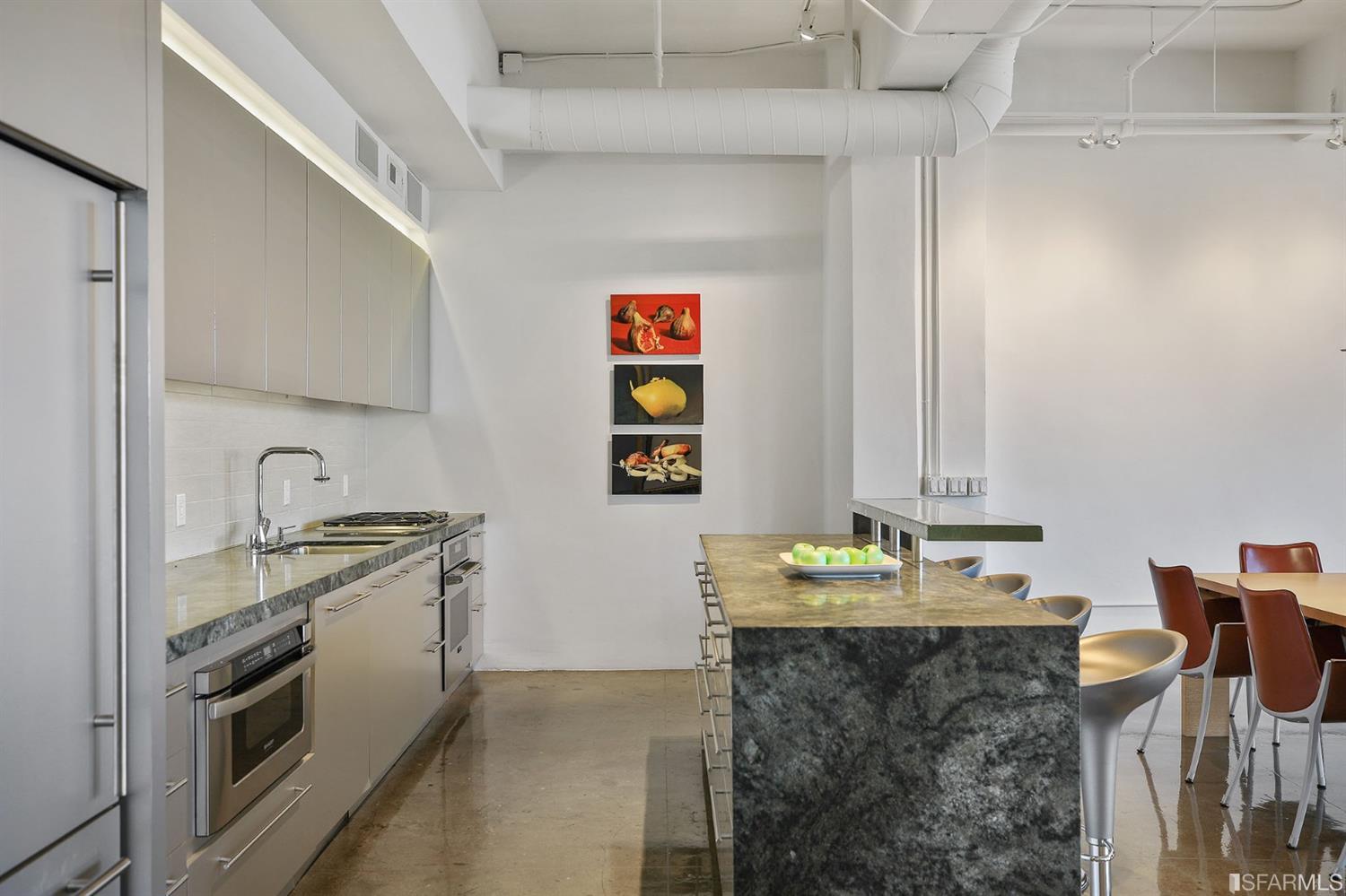 Photo #10: 425073743 Listing: Photo #10