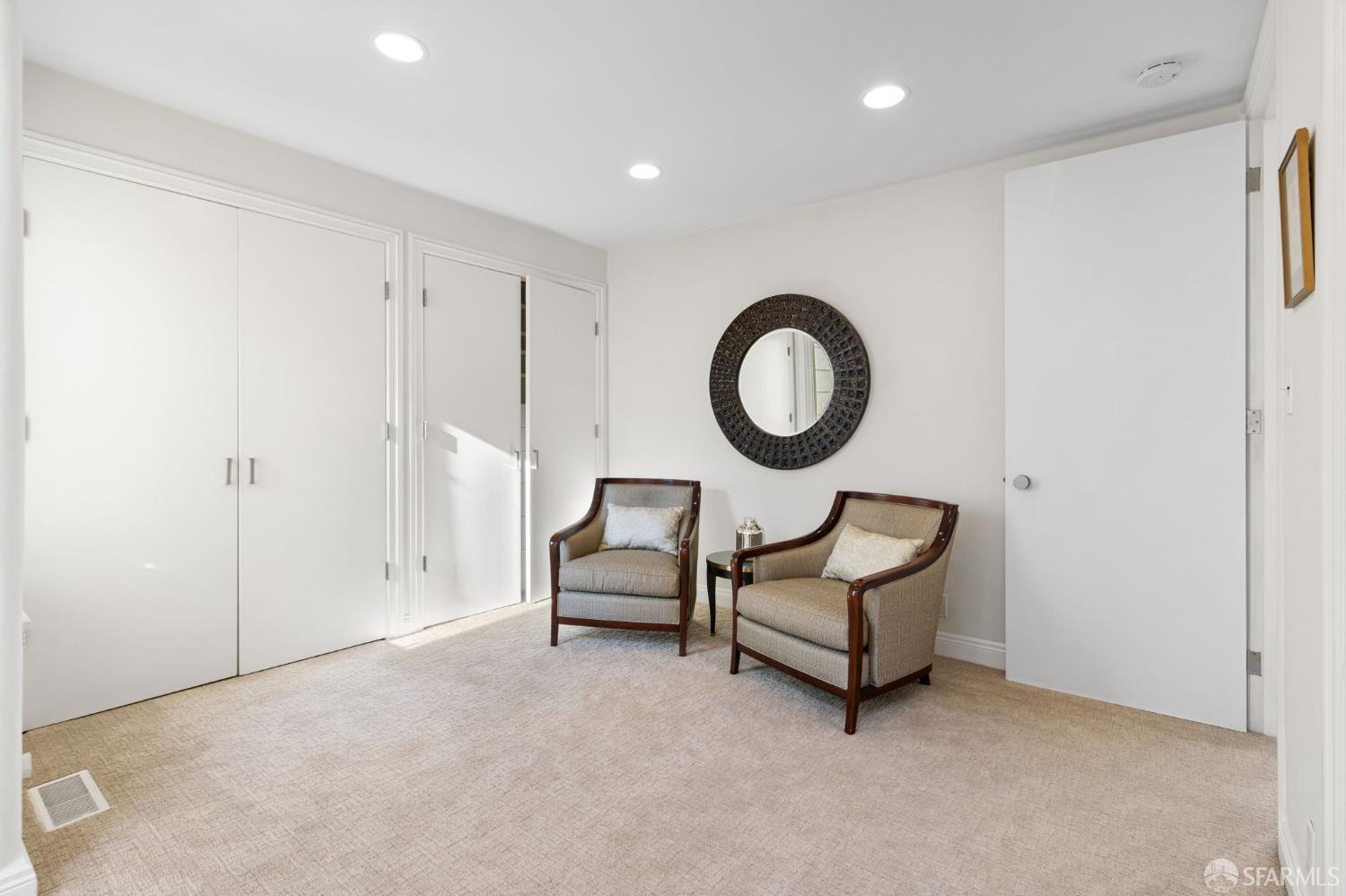 Detail Gallery Image 31 of 58 For 2341 Leavenworth St, San Francisco,  CA 94133 - 4 Beds | 4 Baths