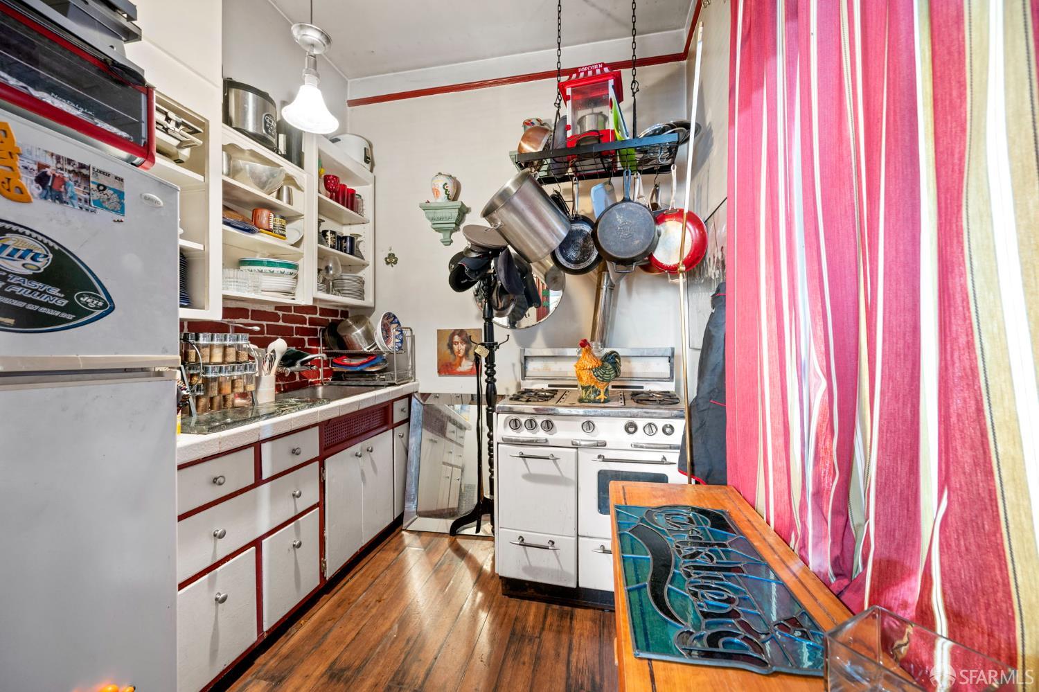 Detail Gallery Image 21 of 46 For 233 Central Ave, San Francisco,  CA 94117 - – Beds | – Baths
