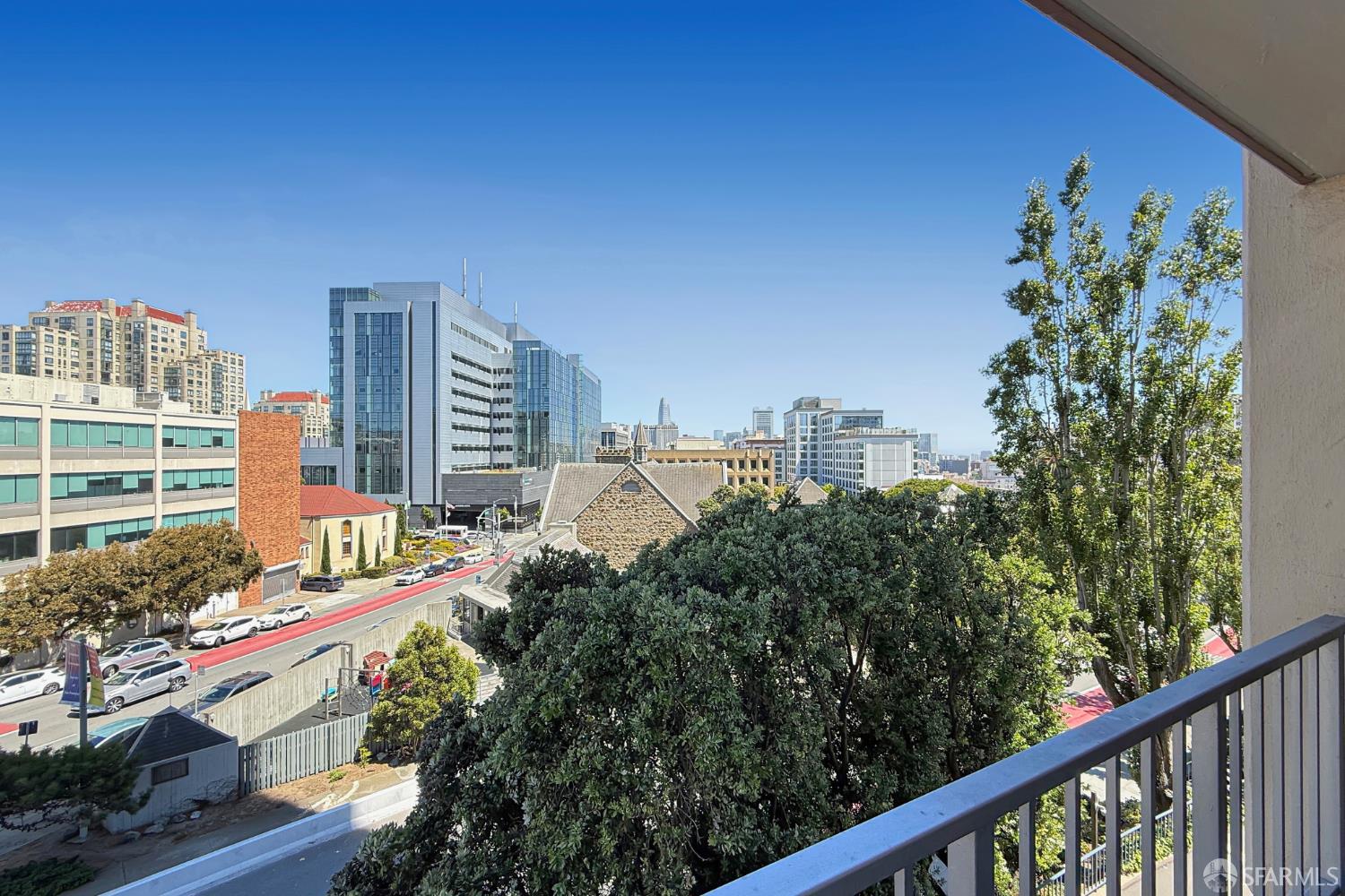 Detail Gallery Image 16 of 55 For 1200 Gough St 2b,  San Francisco,  CA 94109 - 0 Beds | 1 Baths