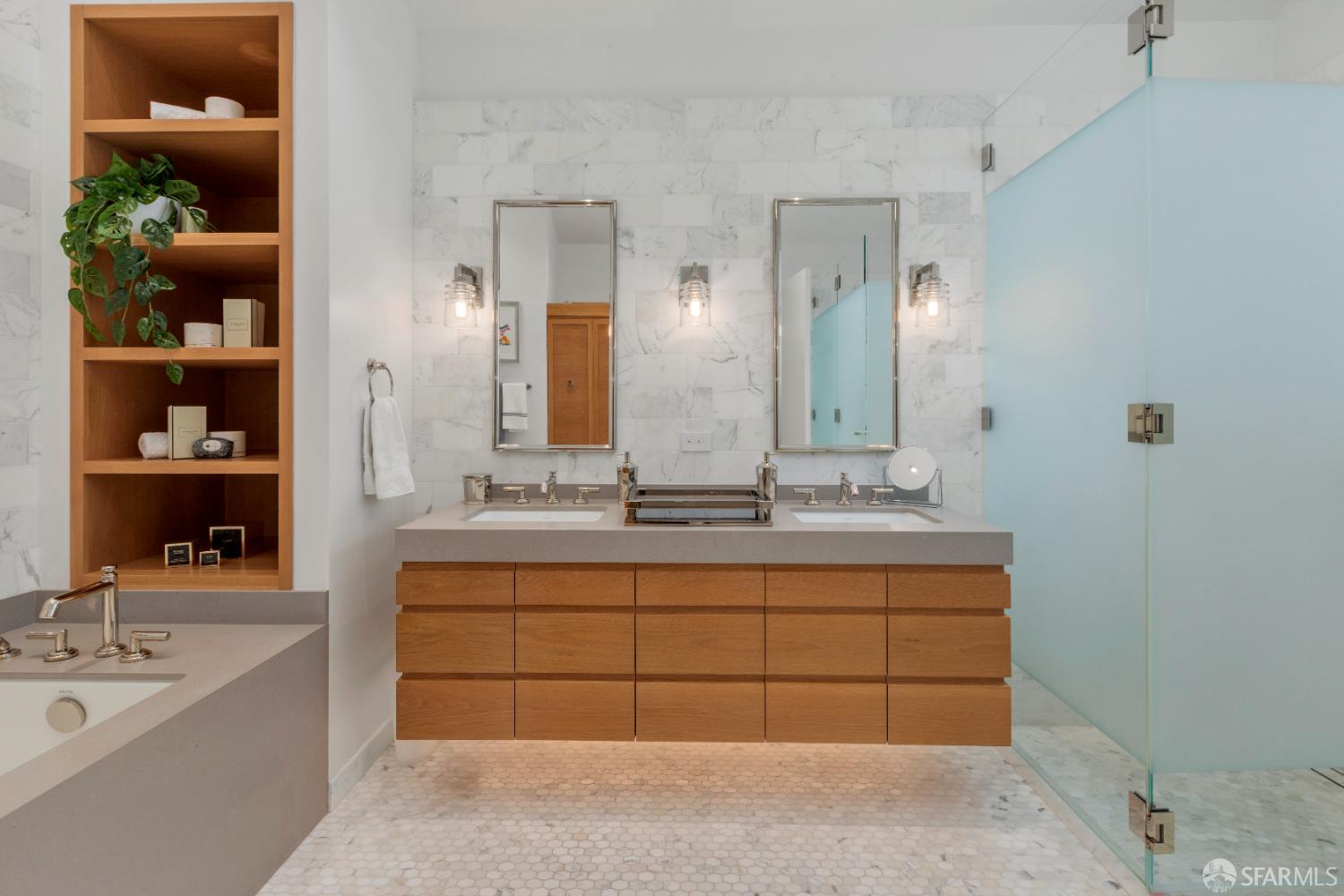 Detail Gallery Image 43 of 79 For 2215 California St, San Francisco,  CA 94115 - 5 Beds | 4/2 Baths