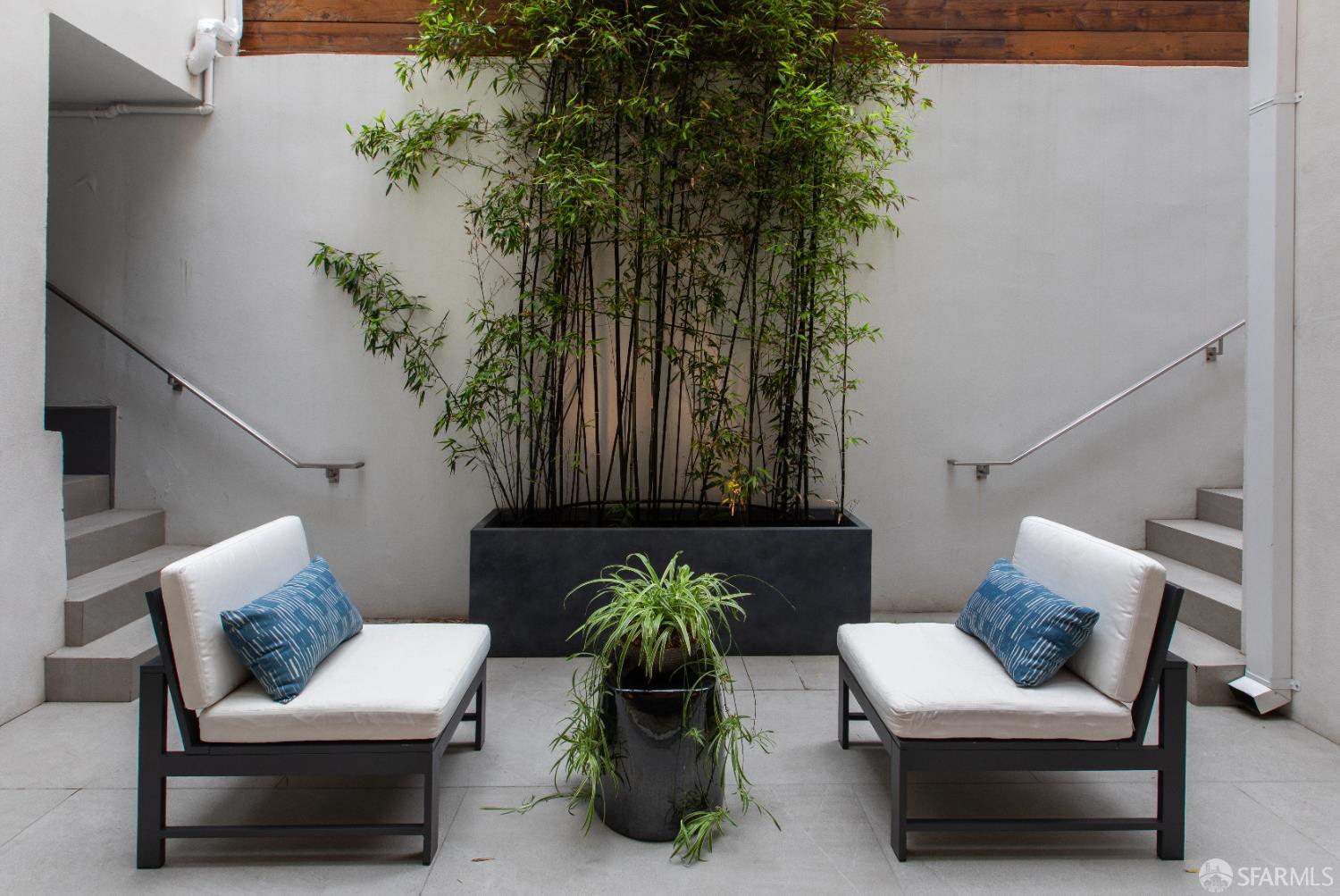 Detail Gallery Image 67 of 79 For 2215 California St, San Francisco,  CA 94115 - 5 Beds | 4/2 Baths