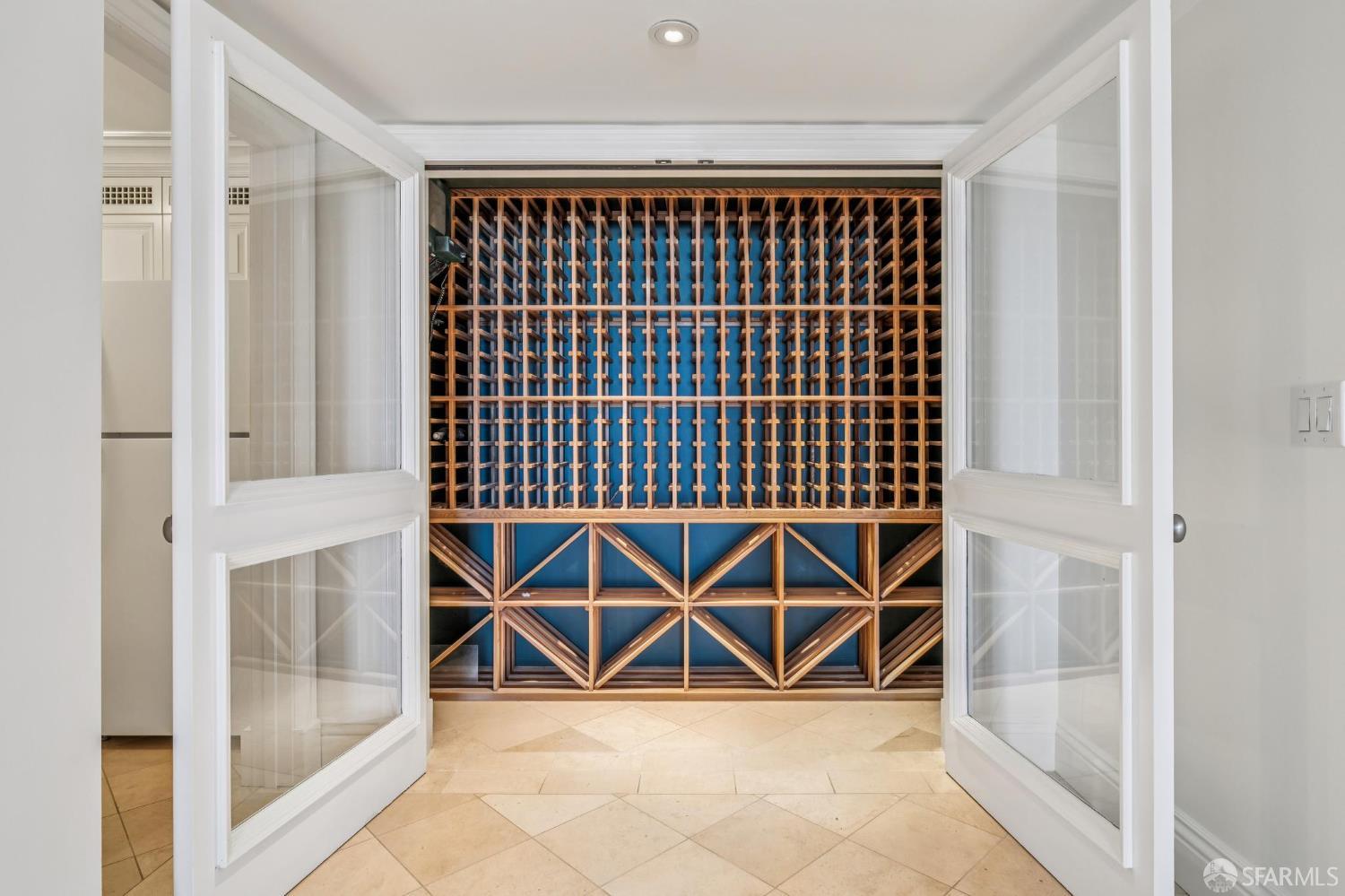 Detail Gallery Image 56 of 66 For 2190 Broadway St 1w,  San Francisco,  CA 94115 - 2 Beds | 2/1 Baths
