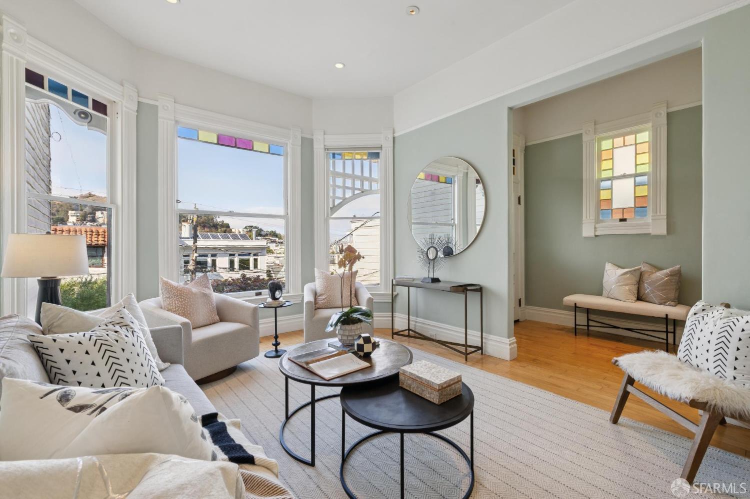 Detail Gallery Image 14 of 76 For 4421 19th St, San Francisco,  CA 94114 - 2 Beds | 2 Baths