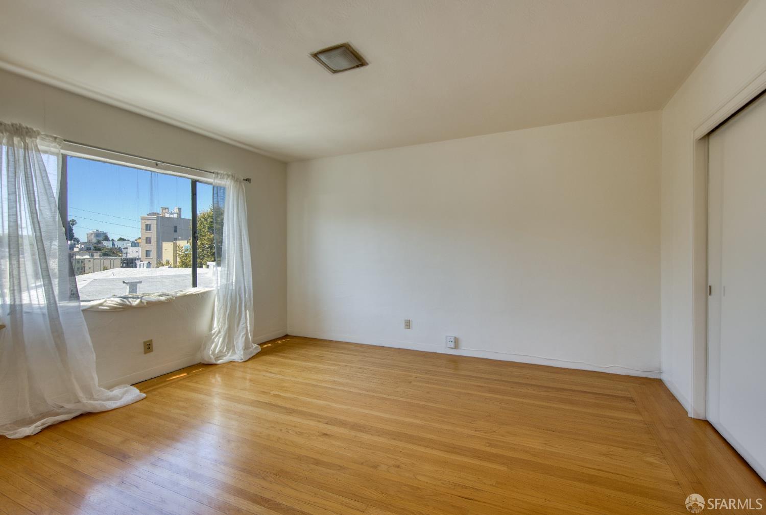 Detail Gallery Image 24 of 31 For 410 Merritt Ave, Oakland,  CA 94610 - – Beds | – Baths