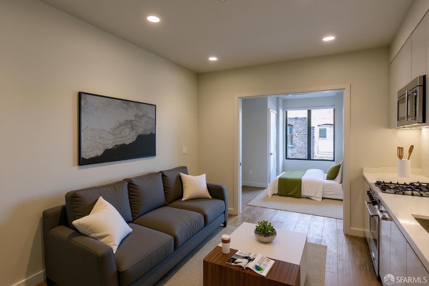 824 Hyde Street # 102