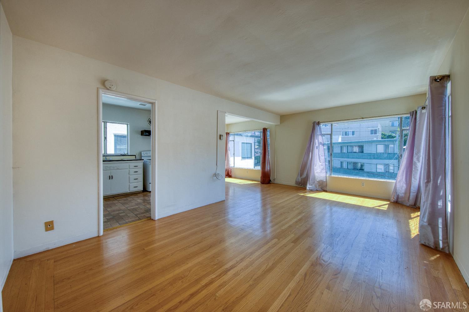Detail Gallery Image 27 of 31 For 410 Merritt Ave, Oakland,  CA 94610 - – Beds | – Baths