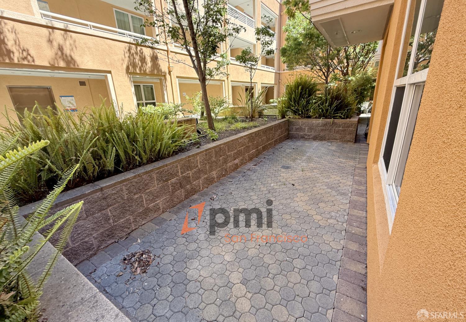 Detail Gallery Image 10 of 11 For 301 Crescent Ct #3117,  San Francisco,  CA 94134 - 1 Beds | 1 Baths