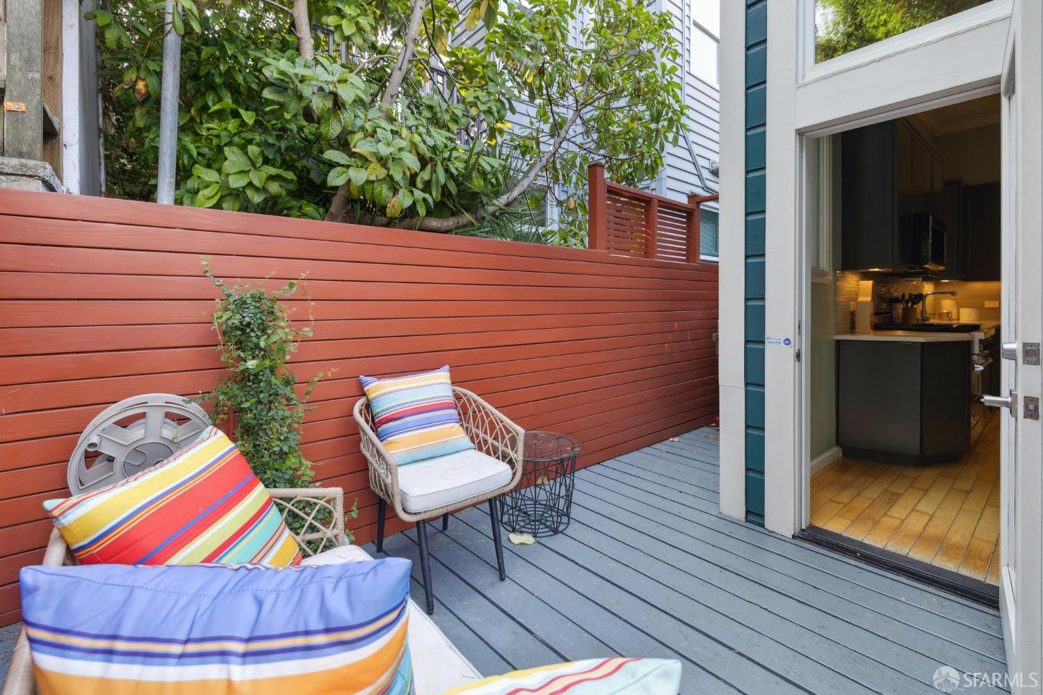 Detail Gallery Image 53 of 76 For 4421 19th St, San Francisco,  CA 94114 - 2 Beds | 2 Baths
