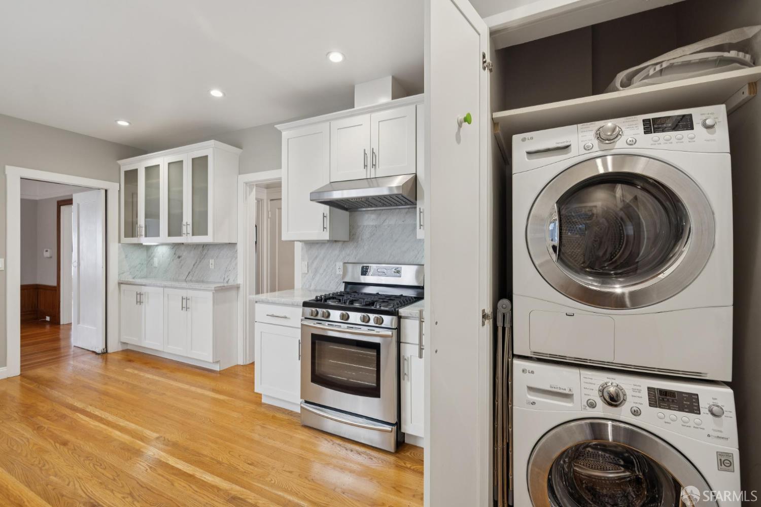 Detail Gallery Image 38 of 59 For 3321 Scott St, San Francisco,  CA 94123 - – Beds | – Baths