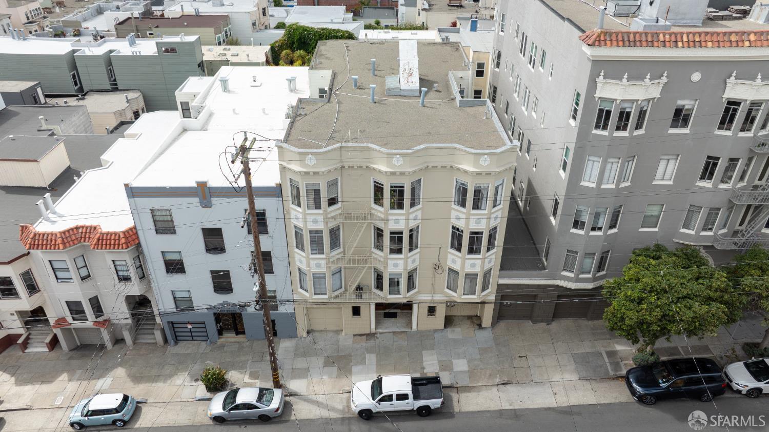 Detail Gallery Image 2 of 10 For 2145 Larkin St, San Francisco,  CA 94109 - – Beds | – Baths