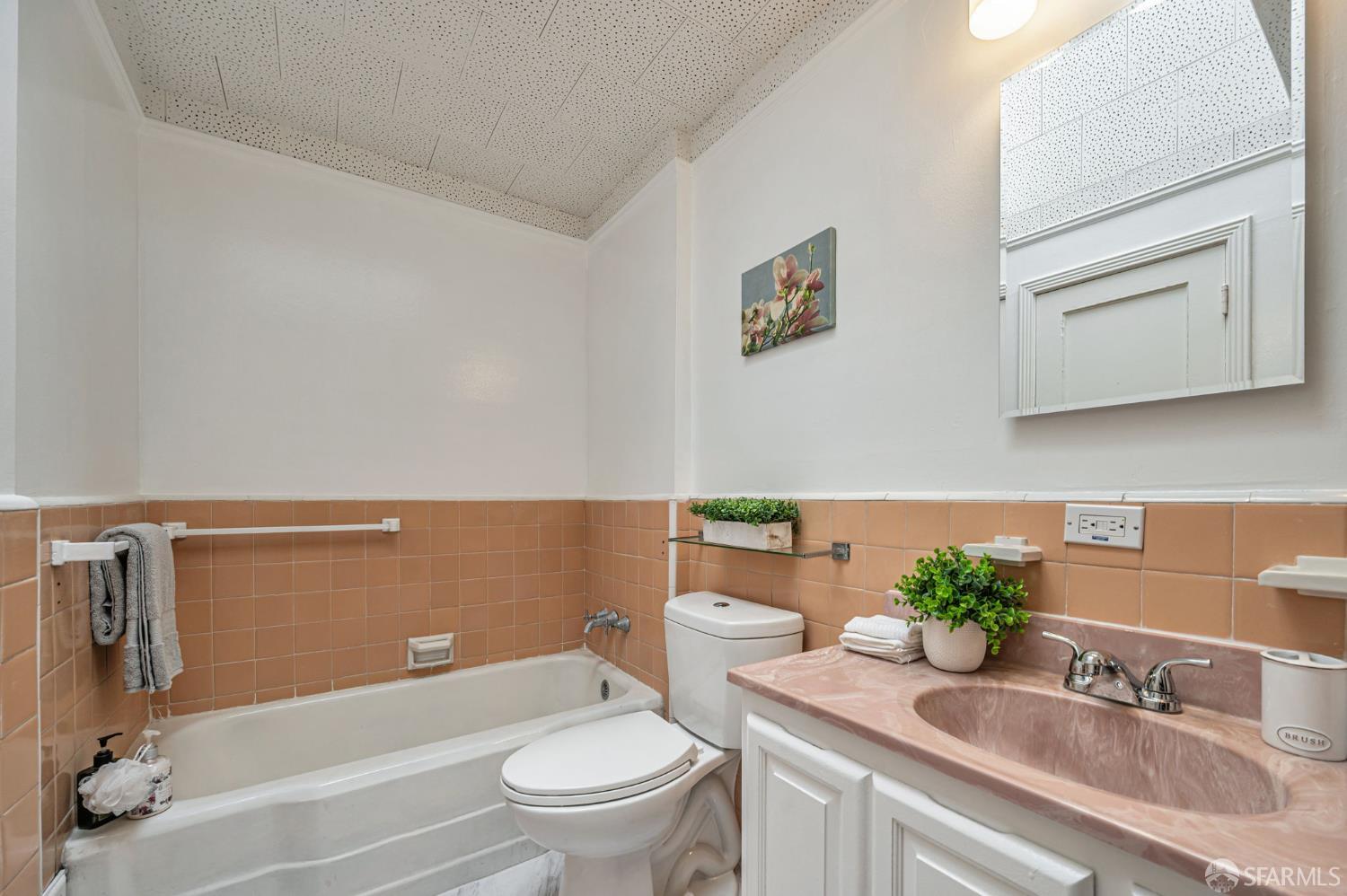 Detail Gallery Image 28 of 40 For 39 Willits St, Daly City,  CA 94014 - 2 Beds | 1 Baths
