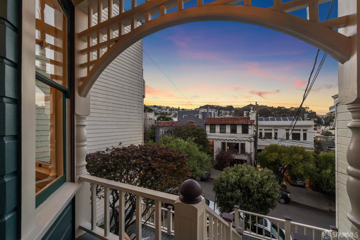 Detail Gallery Image 56 of 76 For 4421 19th St, San Francisco,  CA 94114 - 2 Beds | 2 Baths