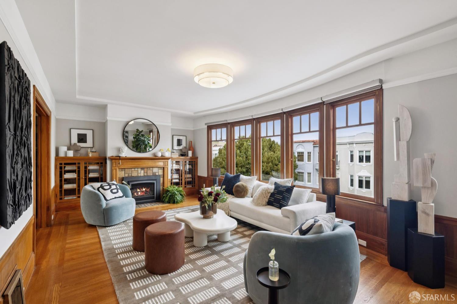 Detail Gallery Image 3 of 59 For 3321 Scott St, San Francisco,  CA 94123 - – Beds | – Baths