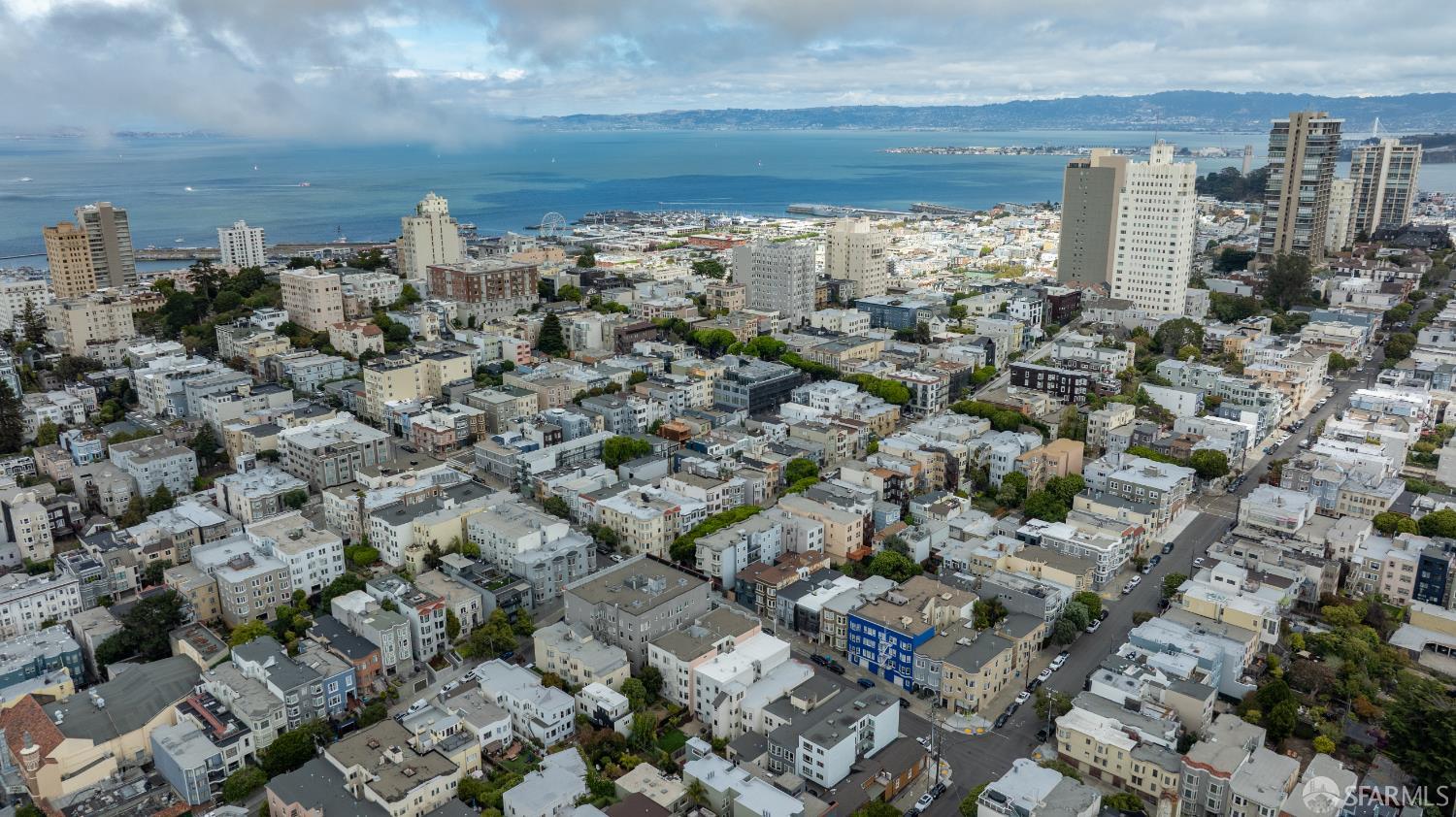 Detail Gallery Image 3 of 10 For 2145 Larkin St, San Francisco,  CA 94109 - – Beds | – Baths