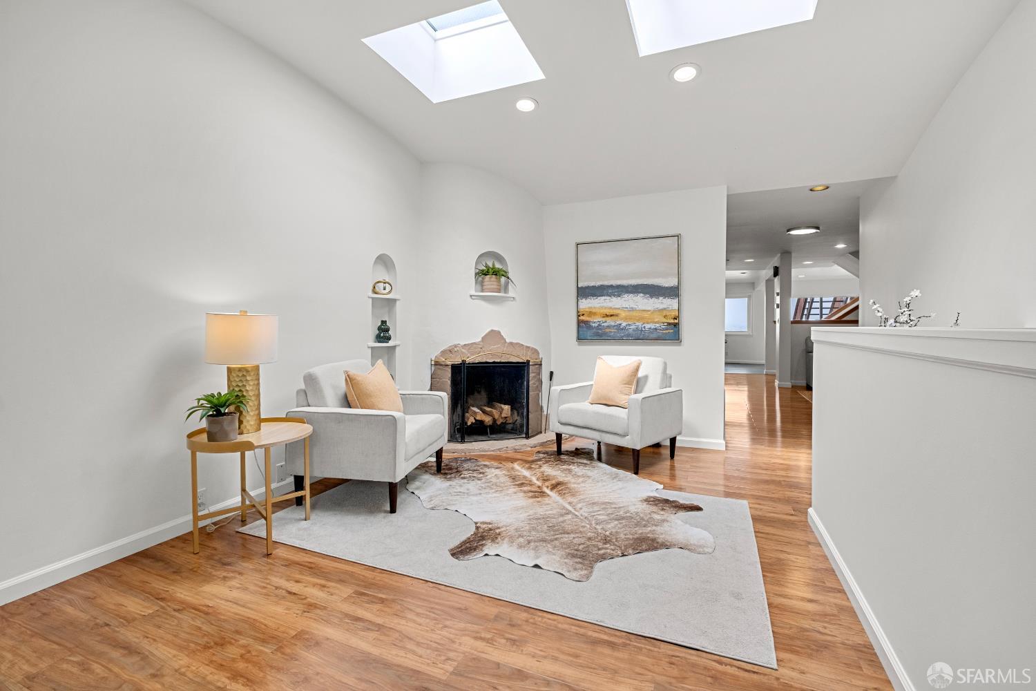 Detail Gallery Image 5 of 74 For 36 Alexander Ave, Daly City,  CA 94014 - 4 Beds | 4 Baths