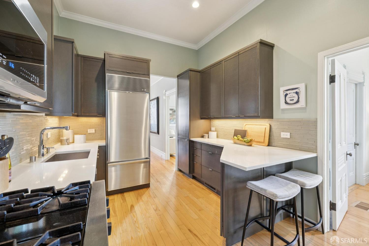 Detail Gallery Image 30 of 76 For 4421 19th St, San Francisco,  CA 94114 - 2 Beds | 2 Baths
