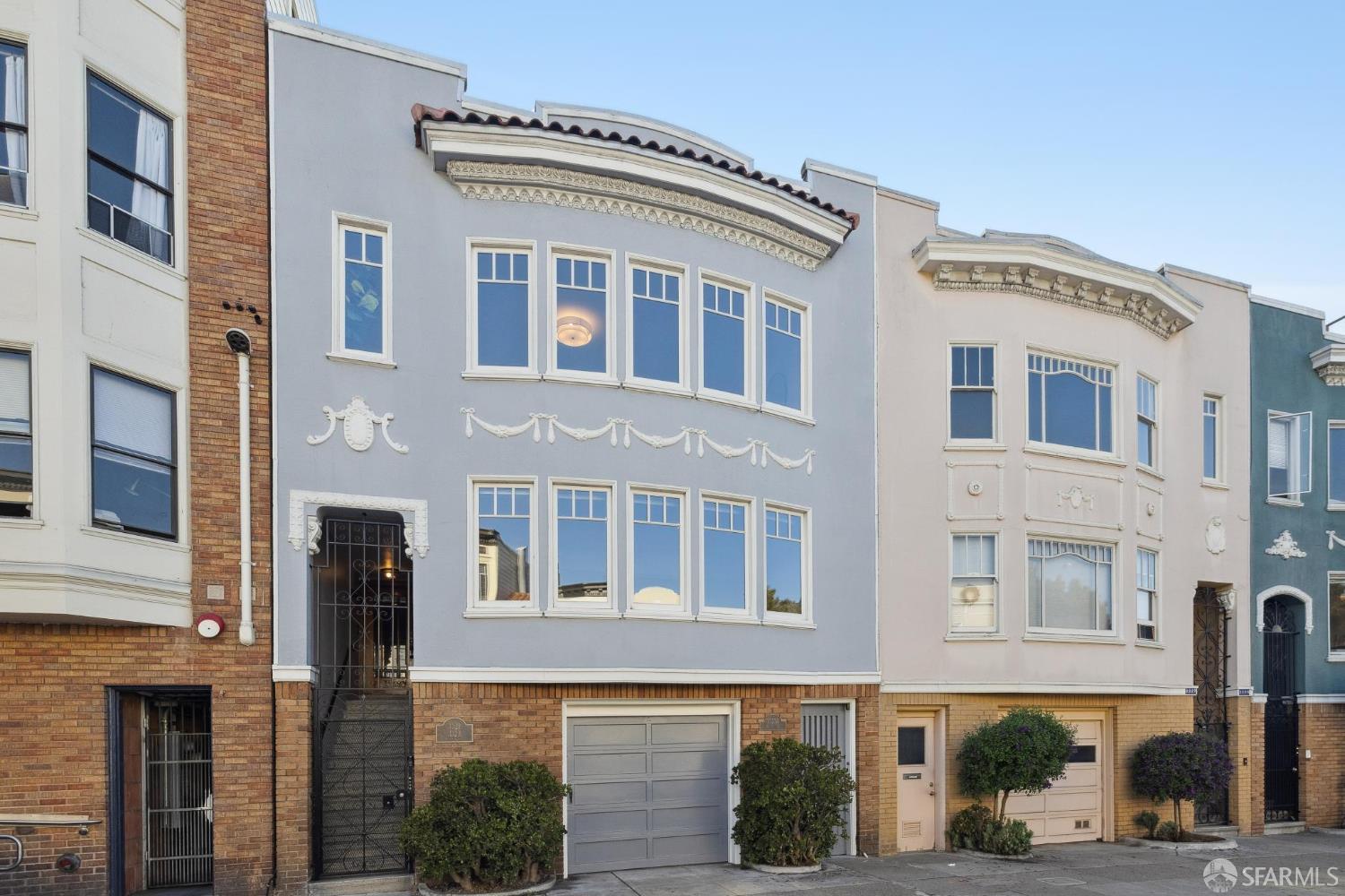 Detail Gallery Image 2 of 59 For 3321 Scott St, San Francisco,  CA 94123 - – Beds | – Baths