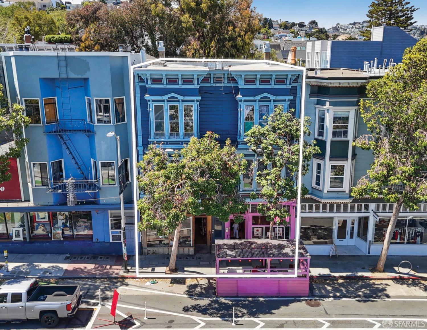 920 Valencia Street
