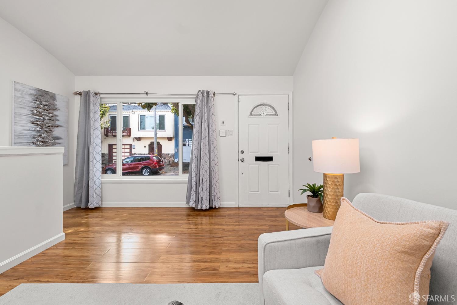 Detail Gallery Image 9 of 74 For 36 Alexander Ave, Daly City,  CA 94014 - 4 Beds | 4 Baths