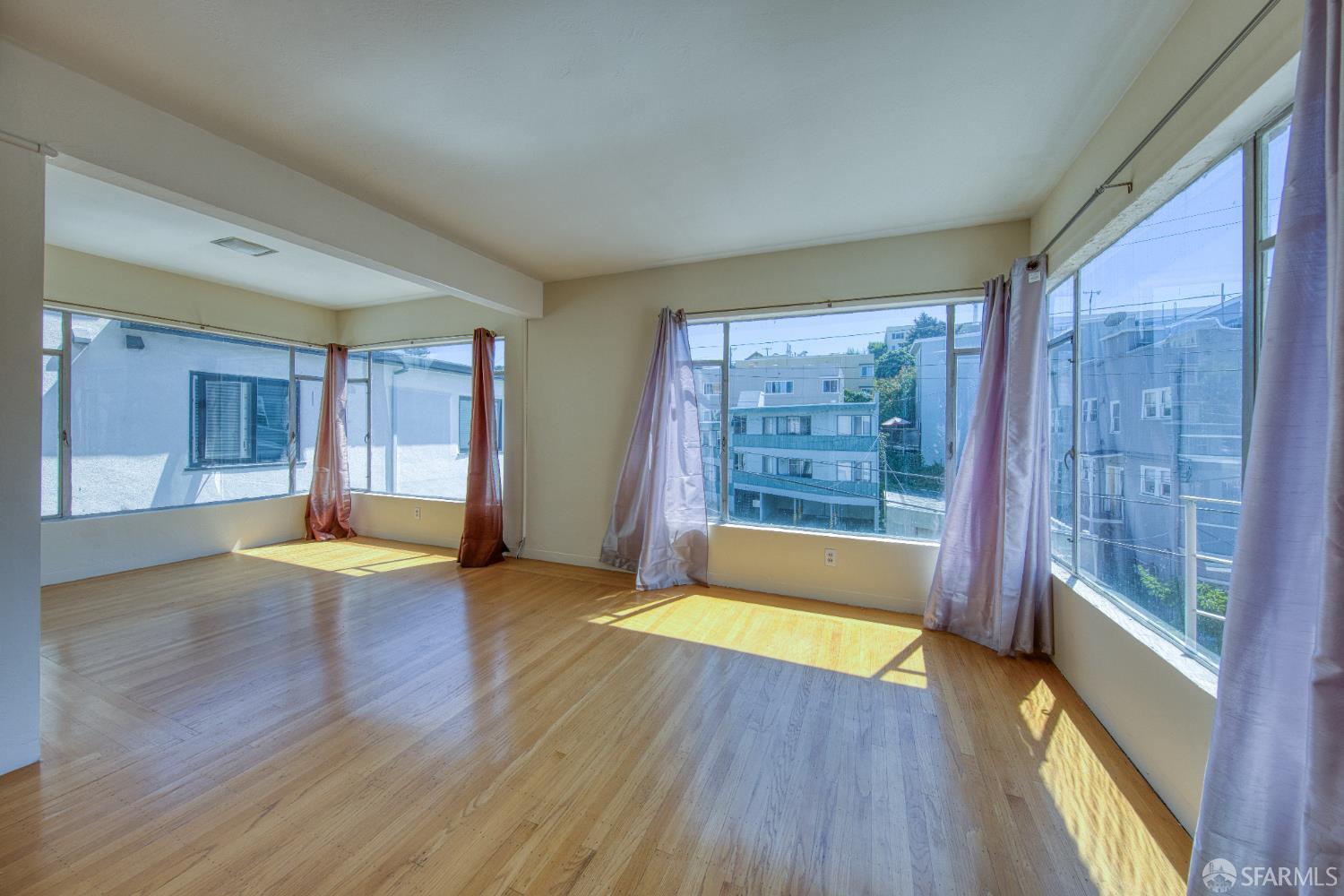 Detail Gallery Image 29 of 31 For 410 Merritt Ave, Oakland,  CA 94610 - – Beds | – Baths