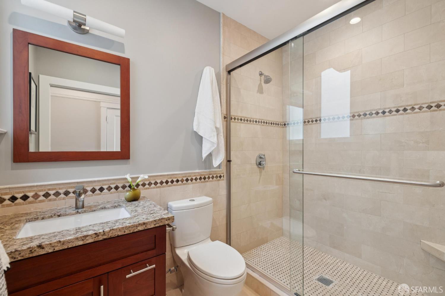 Detail Gallery Image 21 of 59 For 3321 Scott St, San Francisco,  CA 94123 - – Beds | – Baths
