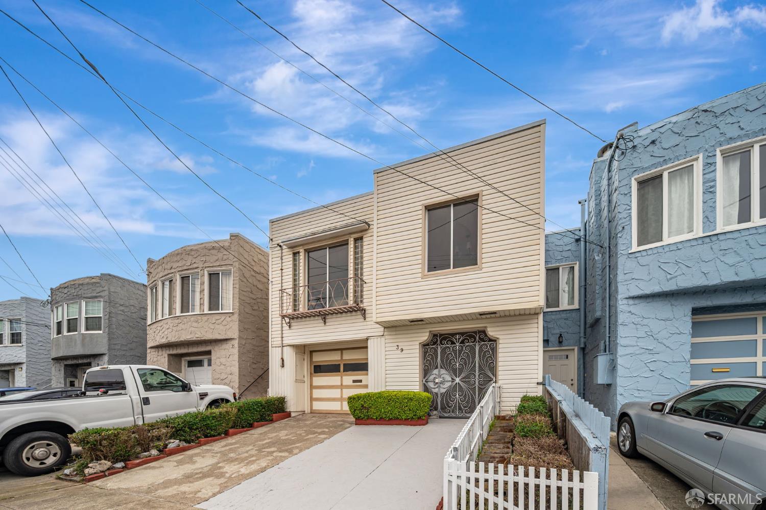 Detail Gallery Image 5 of 40 For 39 Willits St, Daly City,  CA 94014 - 2 Beds | 1 Baths