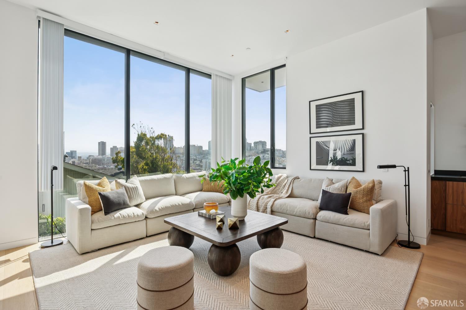 Detail Gallery Image 38 of 46 For 115 Telegraph Hill Blvd, San Francisco,  CA 94116 - 3 Beds | 3/2 Baths