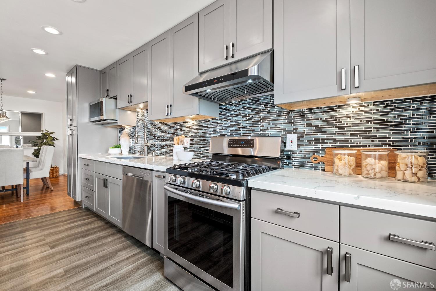 Detail Gallery Image 34 of 74 For 36 Alexander Ave, Daly City,  CA 94014 - 4 Beds | 4 Baths