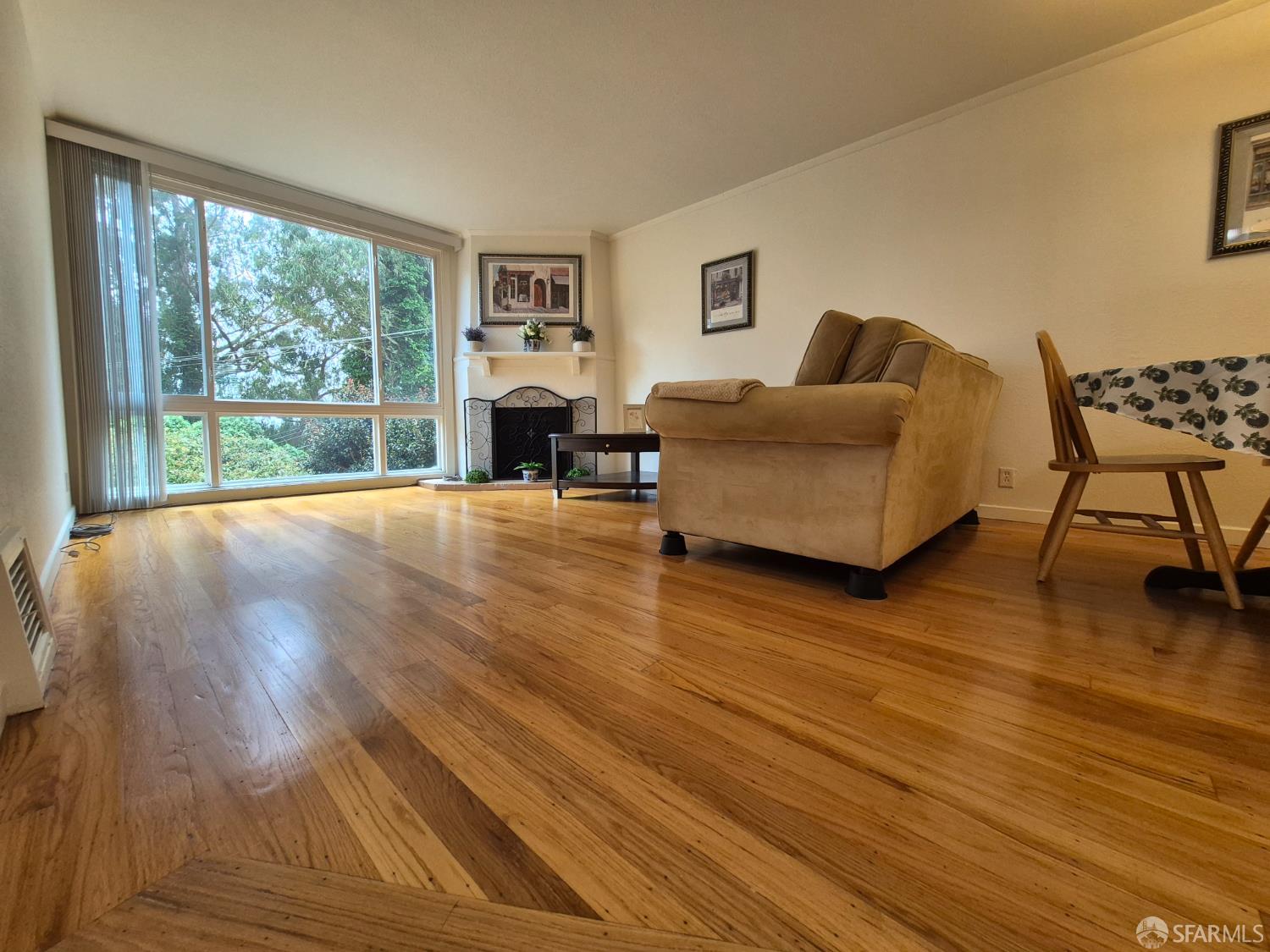 Detail Gallery Image 2 of 18 For 255 Molimo Dr, San Francisco,  CA 94127 - 5 Beds | 2 Baths