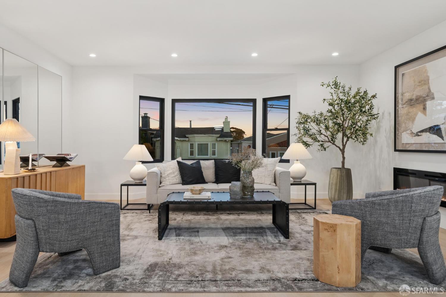 Detail Gallery Image 7 of 93 For 567 45th Ave, San Francisco,  CA 94121 - 4 Beds | 4/1 Baths