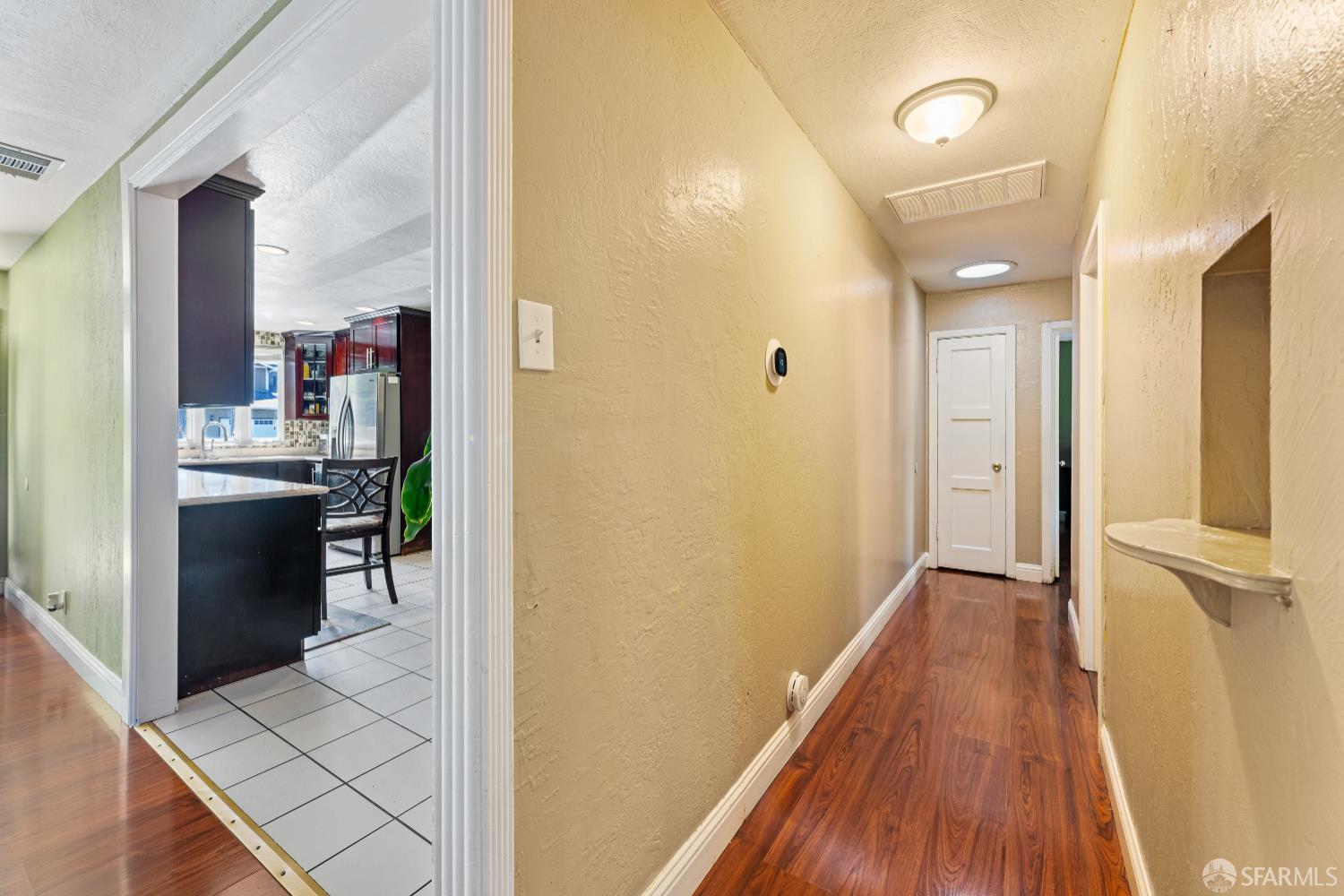 Detail Gallery Image 12 of 20 For 279 Verbena Dr, East Palo Alto,  CA 94303 - 3 Beds | 1 Baths