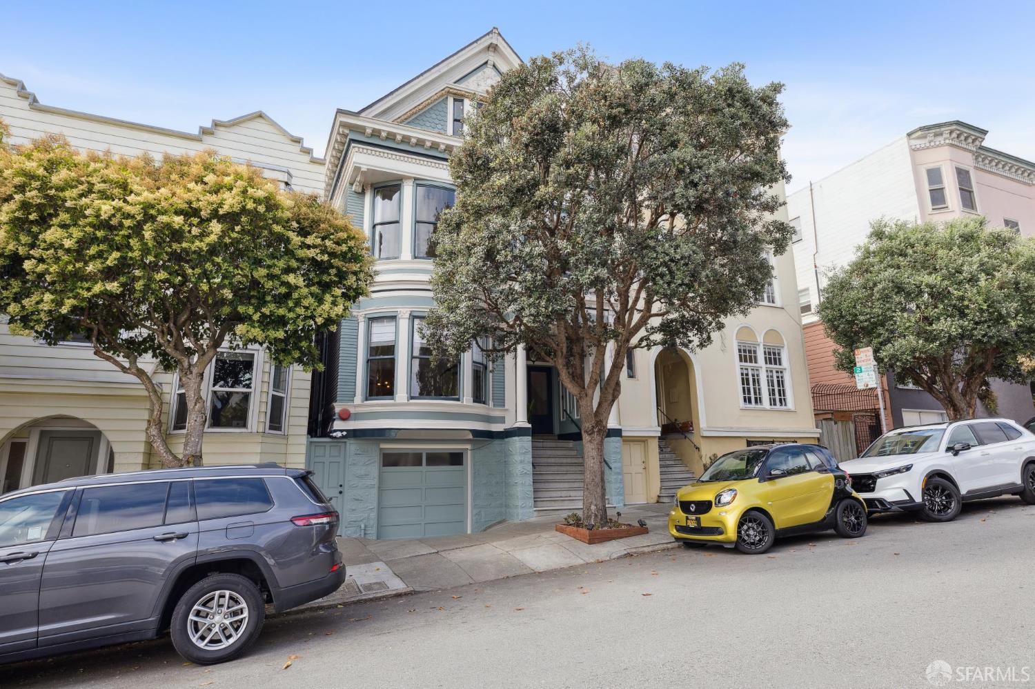 Photo #2: 425056200 Listing 