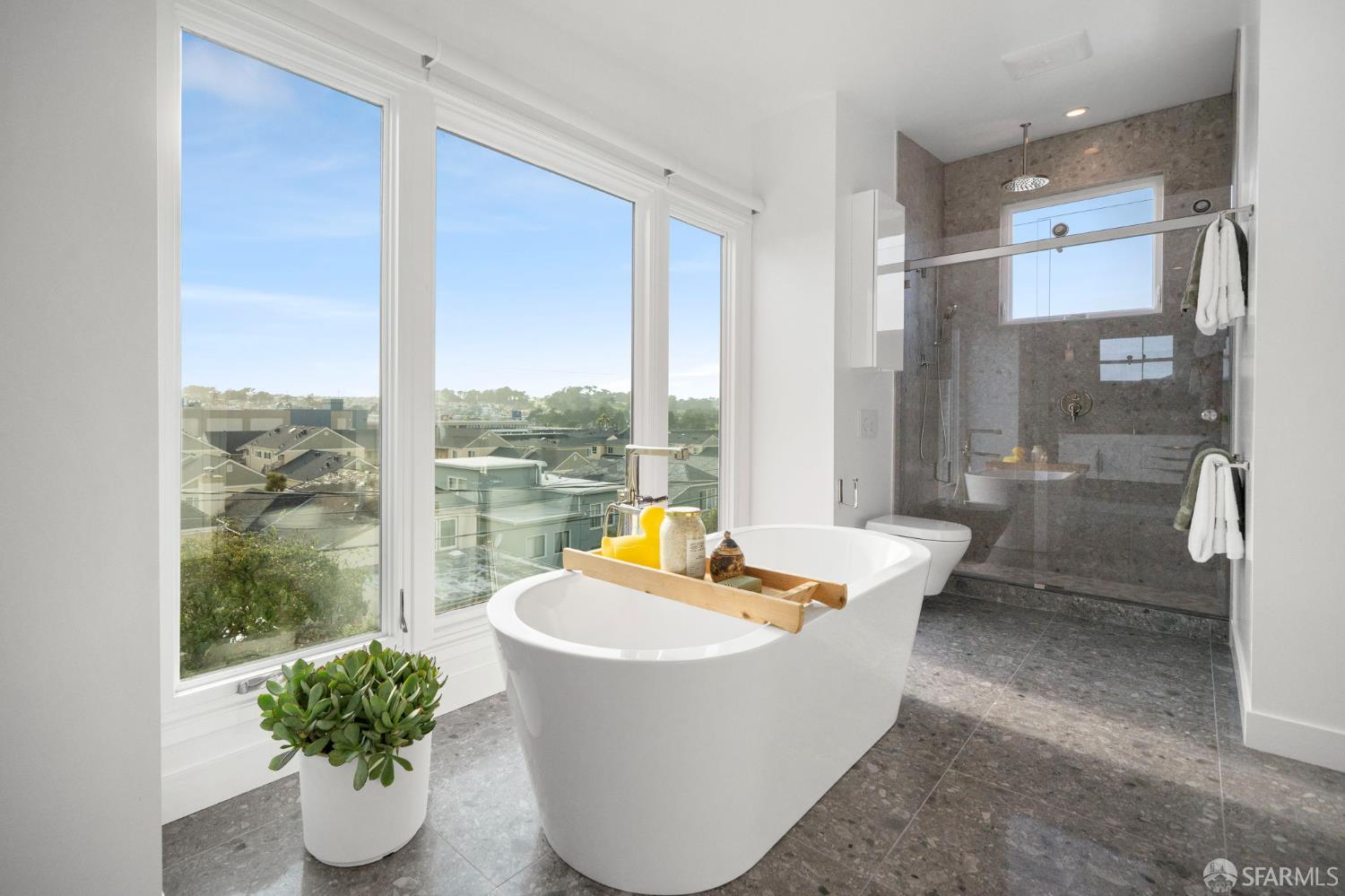 Detail Gallery Image 59 of 83 For 68 Parkwood Dr, Daly City,  CA 94015 - 3 Beds | 3 Baths