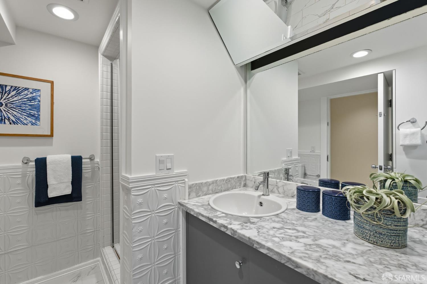 Detail Gallery Image 70 of 85 For 3571 21st St, San Francisco,  CA 94114 - 3 Beds | 2/1 Baths