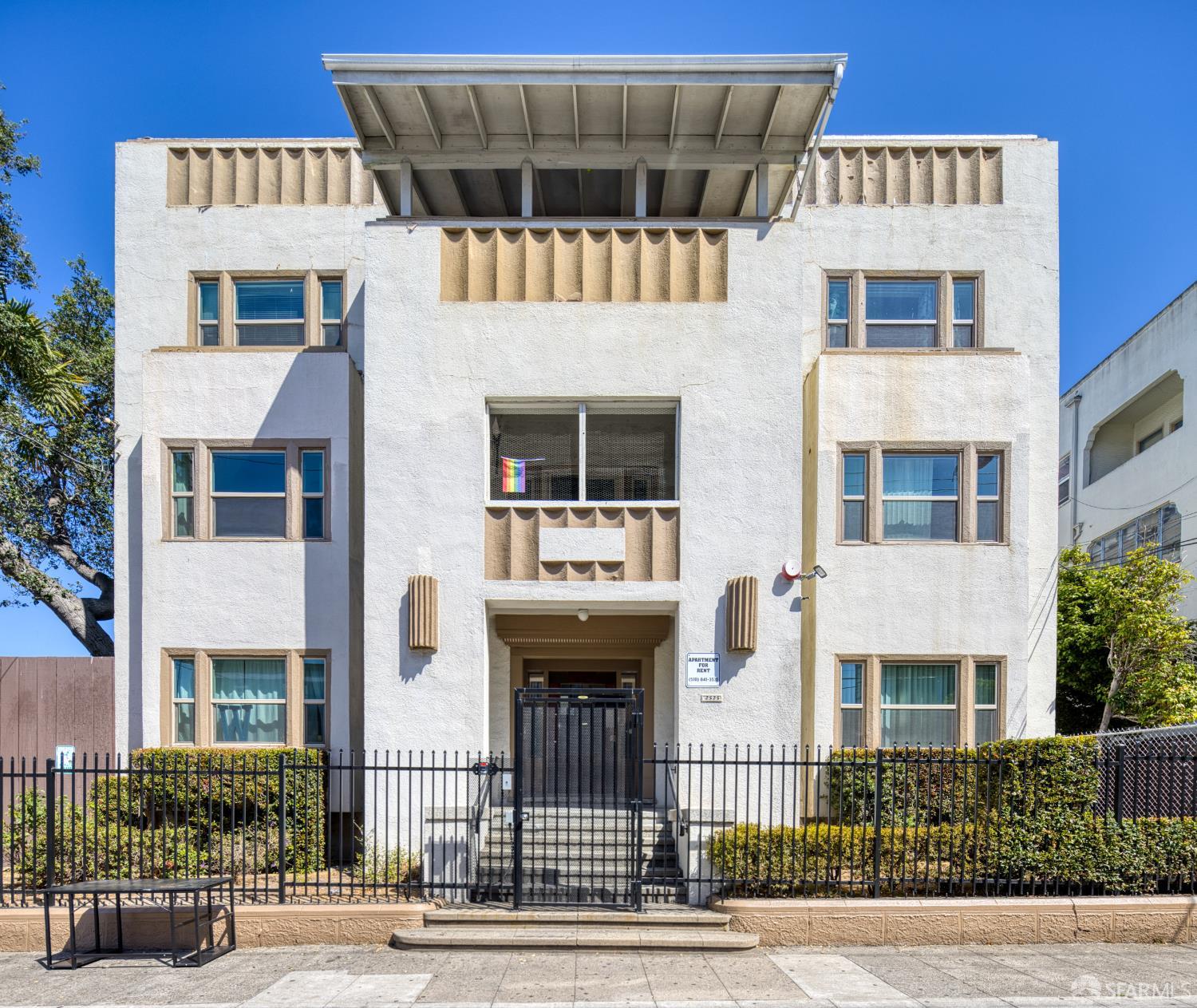 Detail Gallery Image 5 of 39 For 2525 Durant Ave, Berkeley,  CA 94704 - – Beds | – Baths