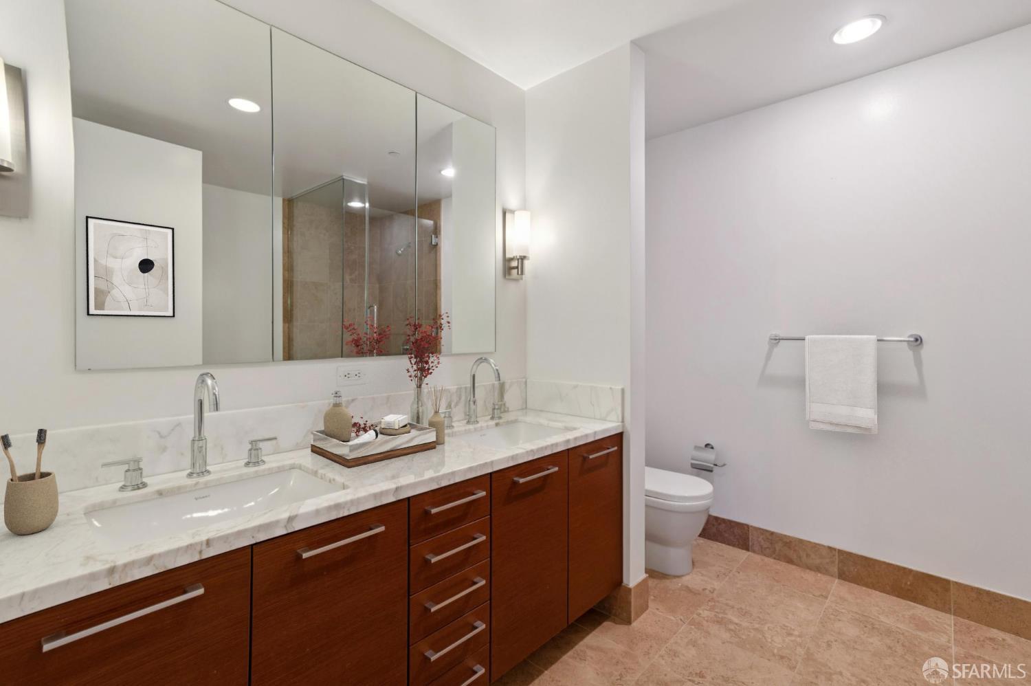 Detail Gallery Image 6 of 33 For 301 Mission St 30a,  San Francisco,  CA 94105 - 2 Beds | 2 Baths